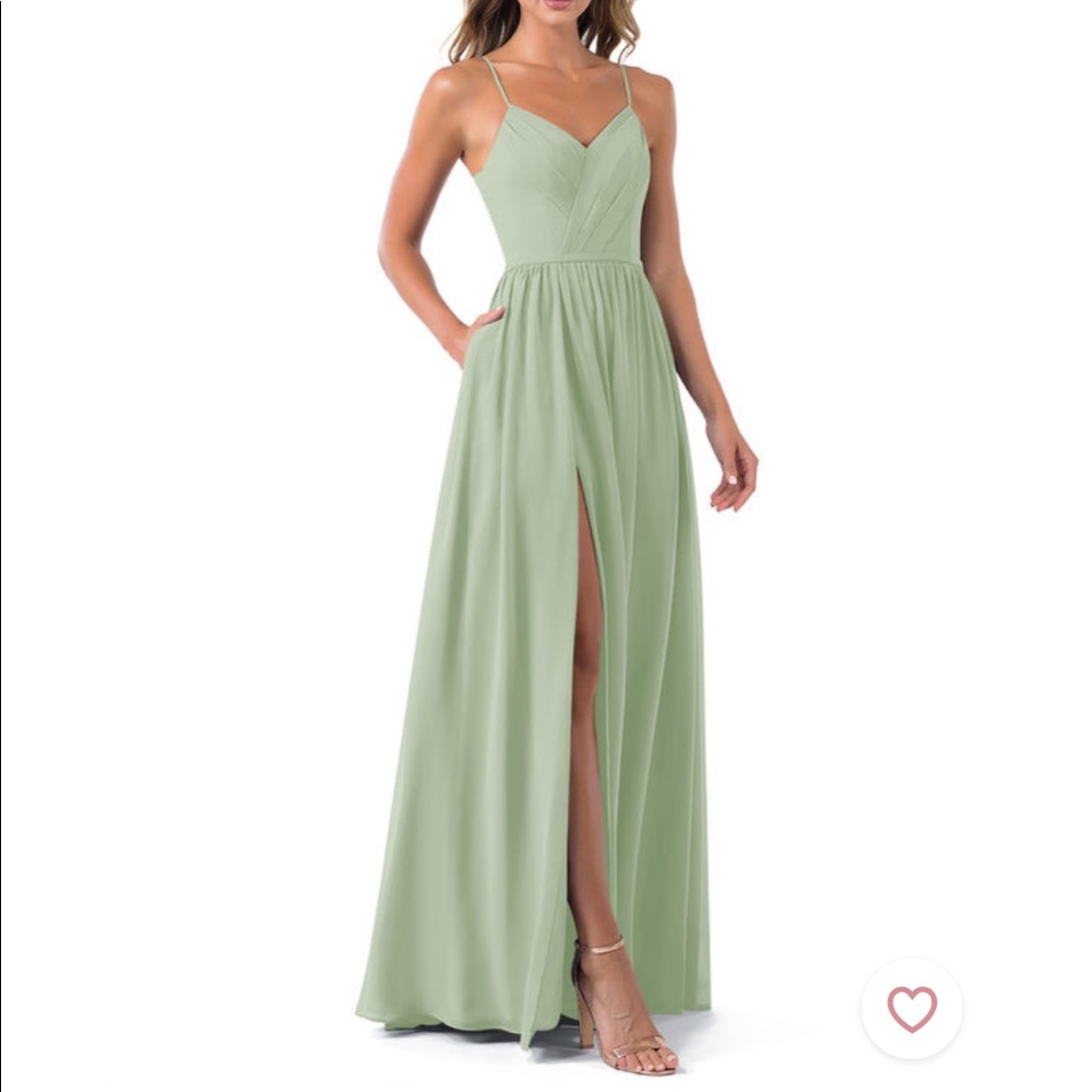 New Azazie Cora Size A2 in Dusty Sage